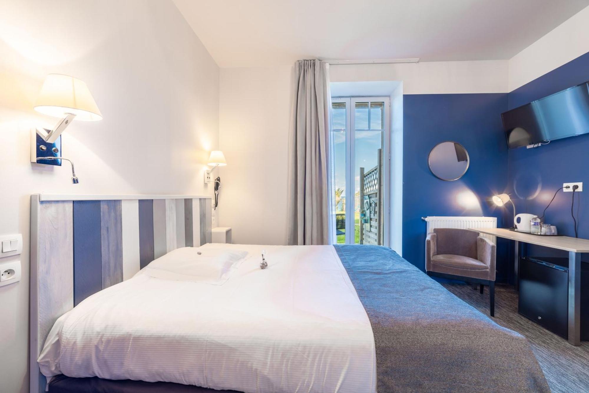 Logis Hotel Ker Mor Перос-Гирек Екстериор снимка