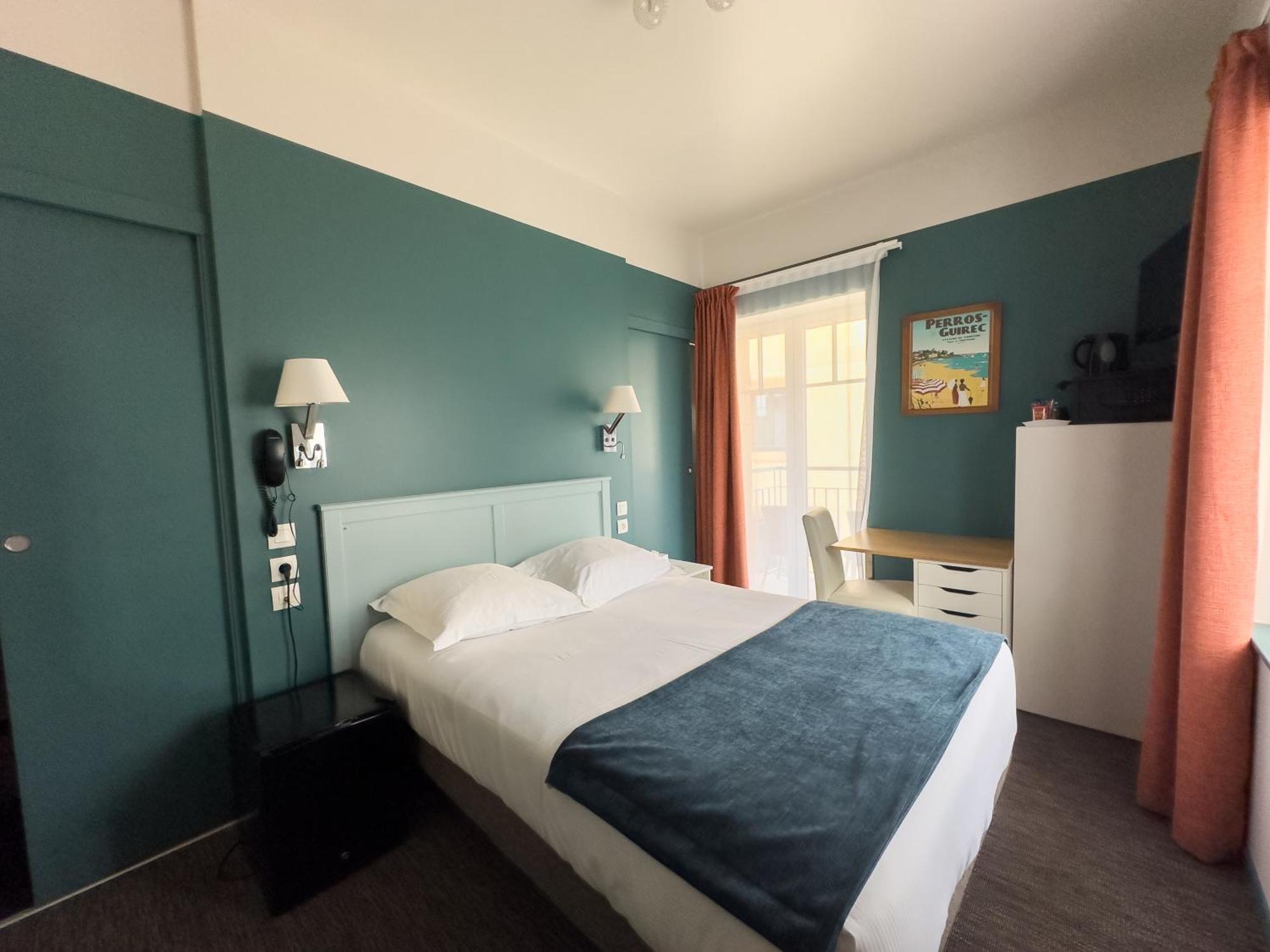 Logis Hotel Ker Mor Перос-Гирек Екстериор снимка