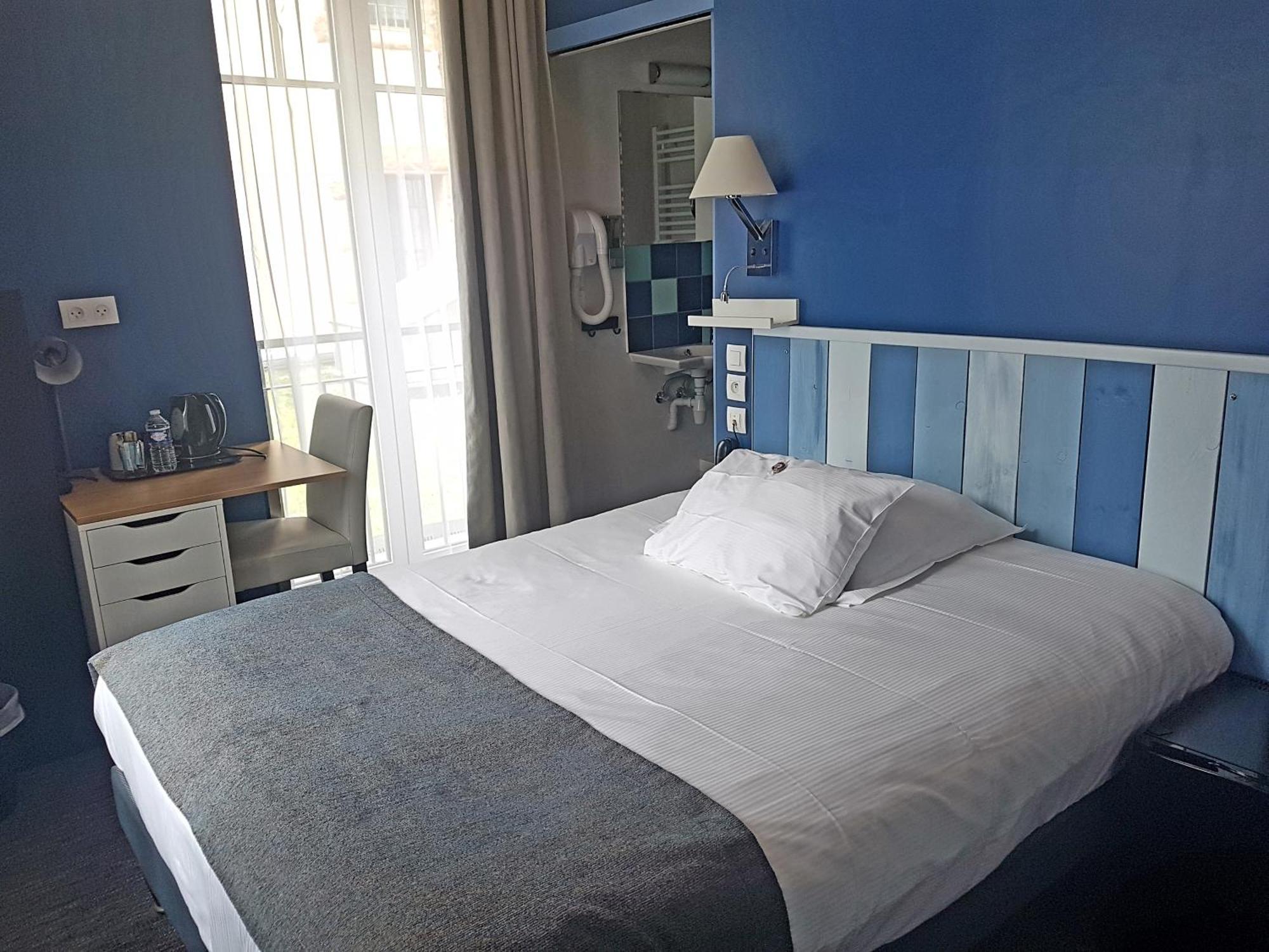 Logis Hotel Ker Mor Перос-Гирек Екстериор снимка